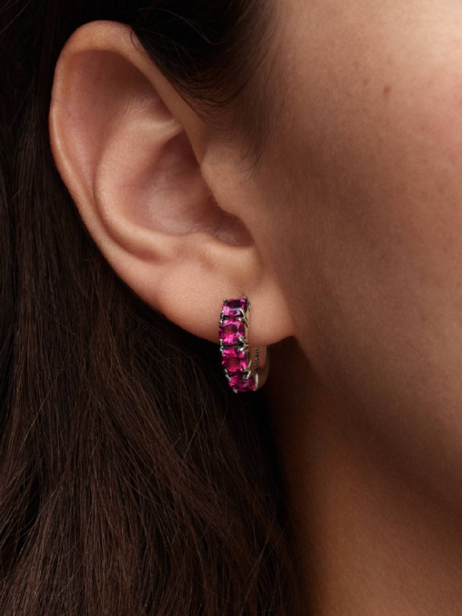 Aretes de aro rosas