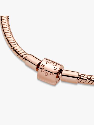 Brazalete cadena de serpiente Pandora Moments con broche de barril