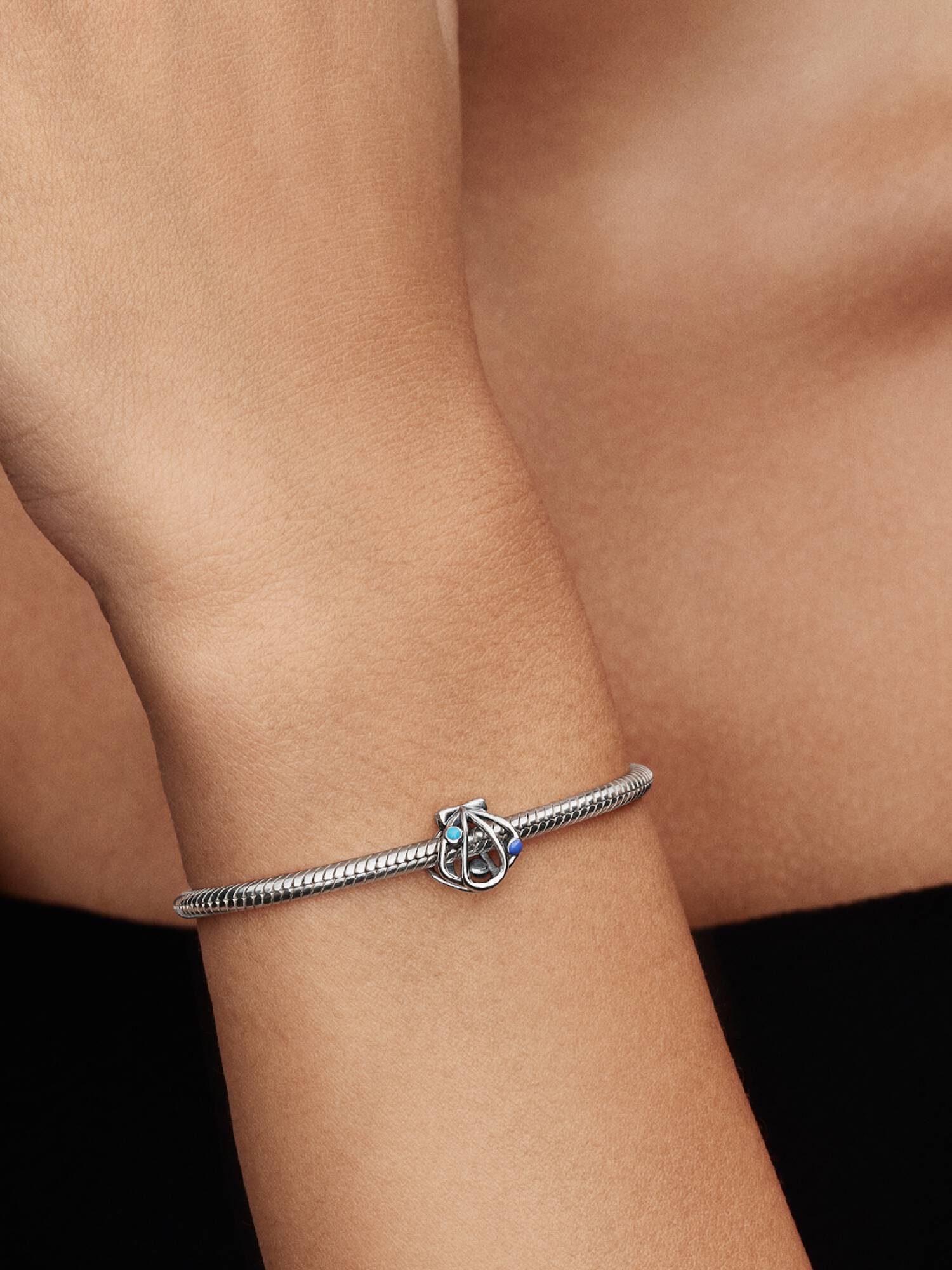 Charm calado Concha