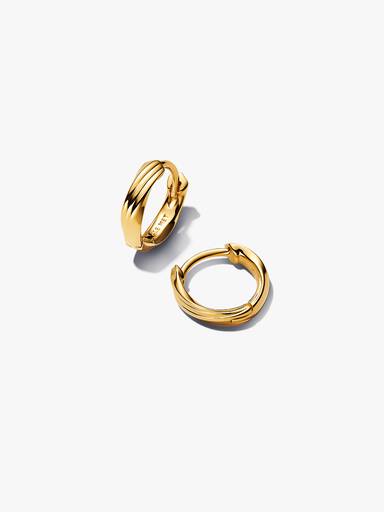 Aretes Huggie trenzados