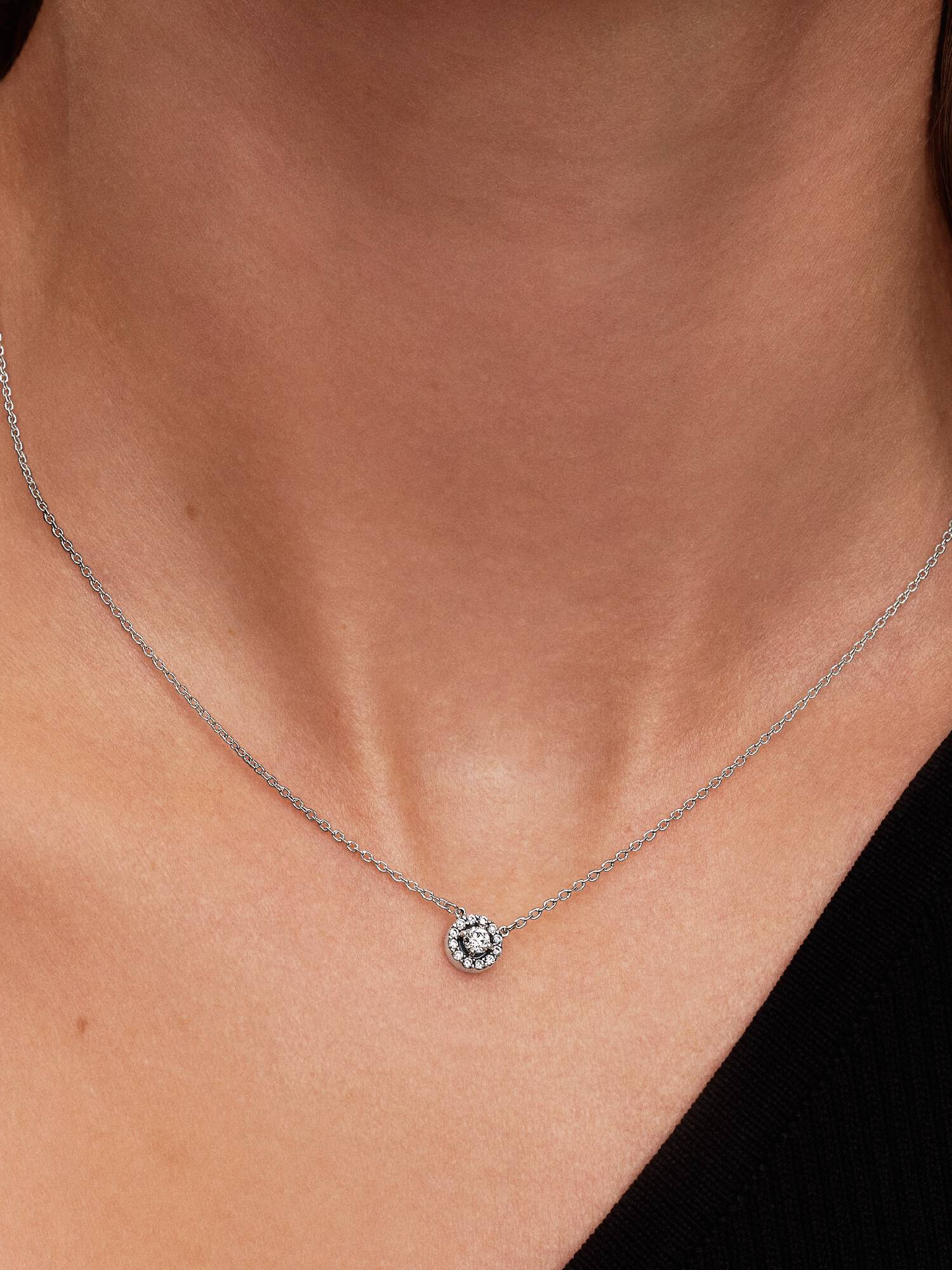 Collar con colgante Halo redondo en pavé