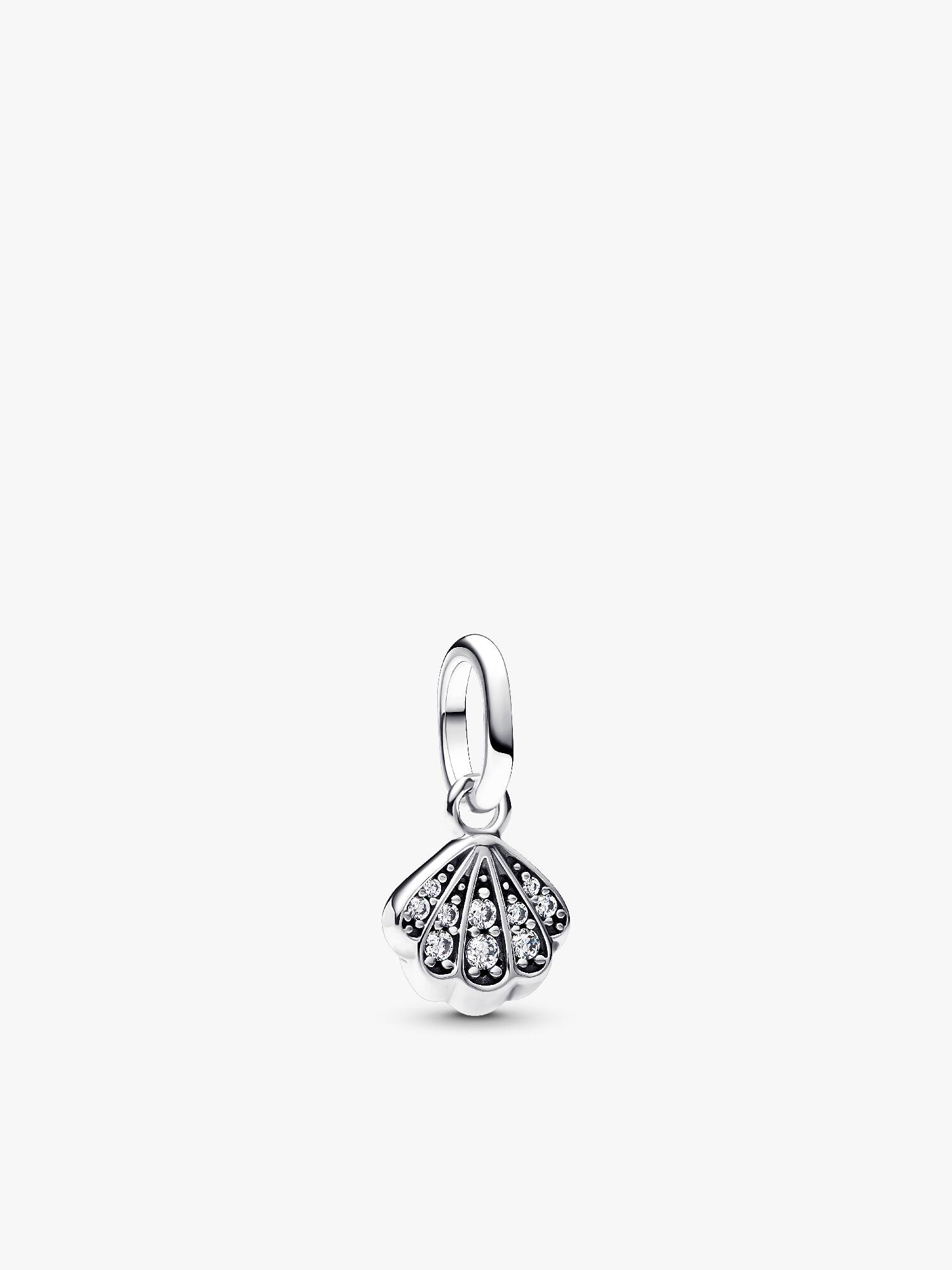 Mini charm colgante Concha reluciente