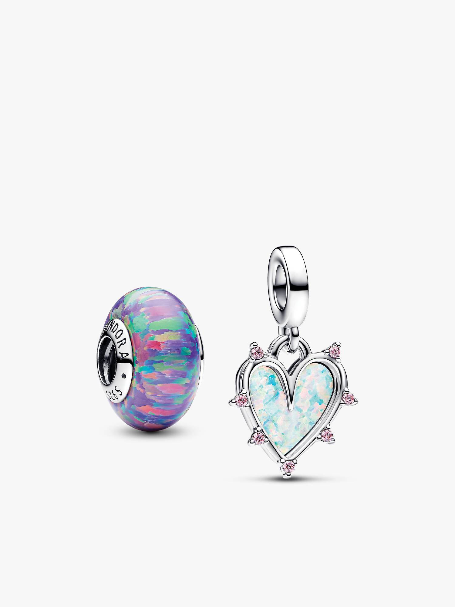 Dúo de charms opalescentes