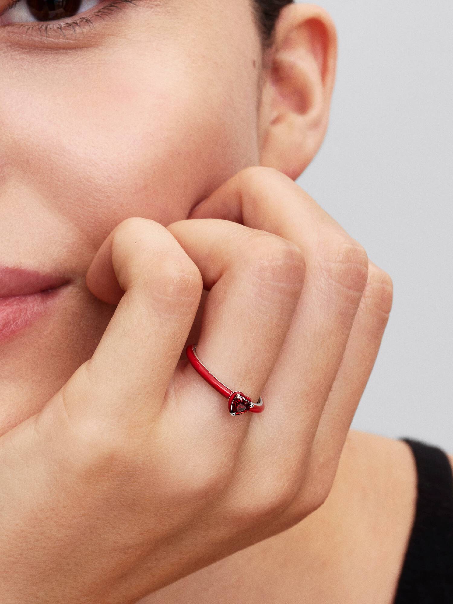 Anillo Corazón chakra rojo