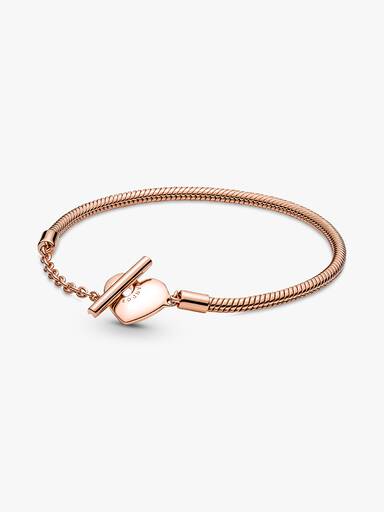 Brazalete cadena de serpiente con barra T Pandora Moments con corazón