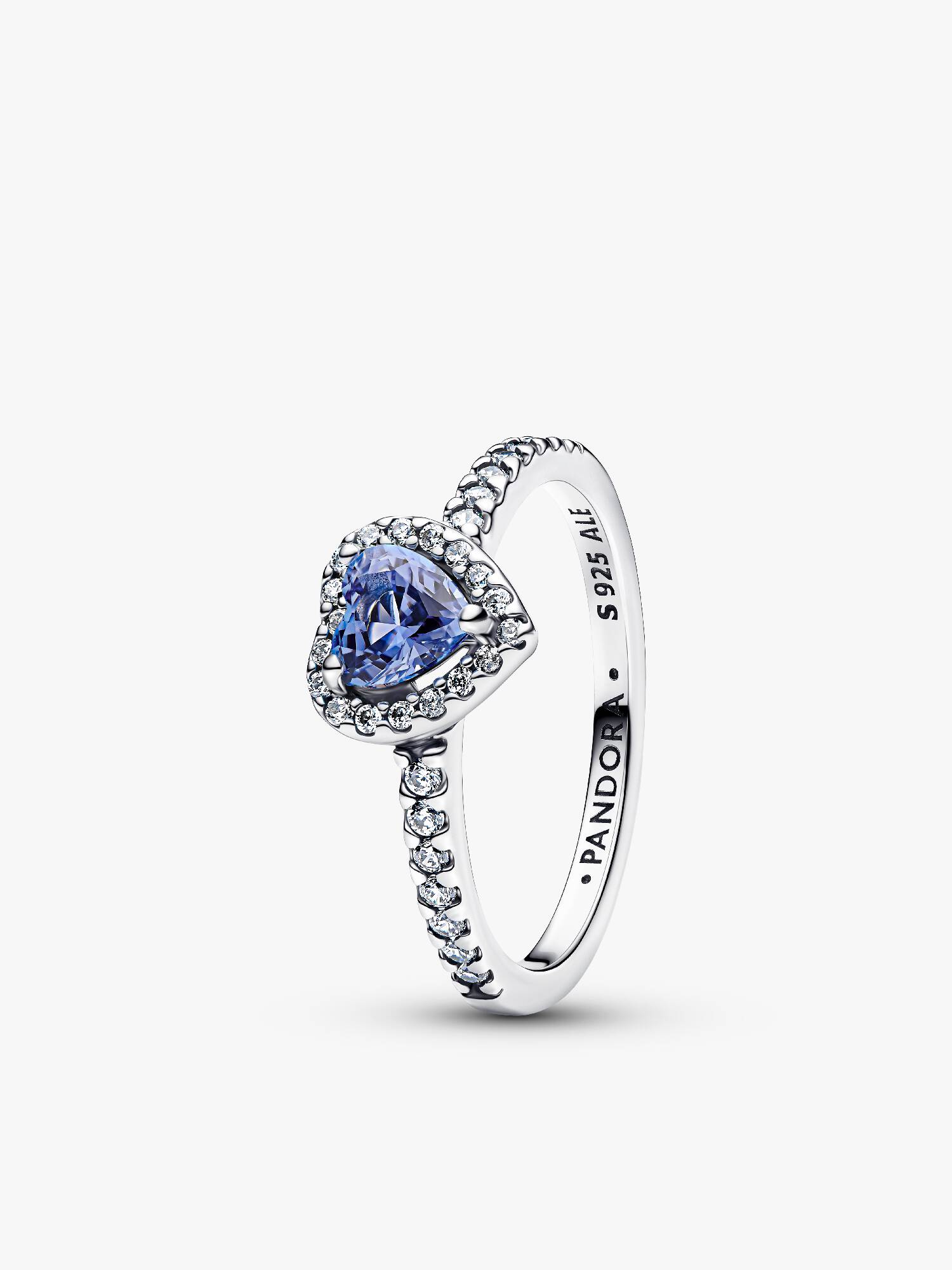 Anillo corazón elevado reluciente