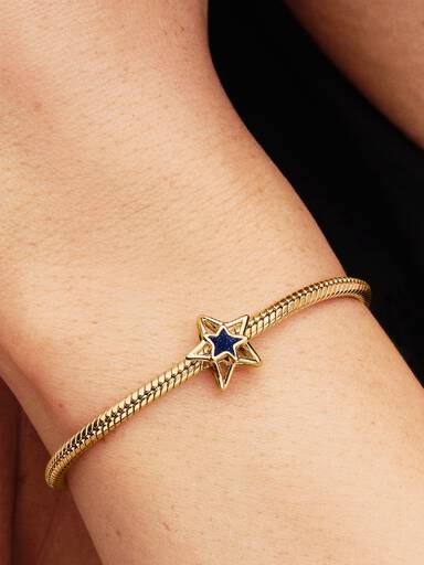 Charm calado Estrella