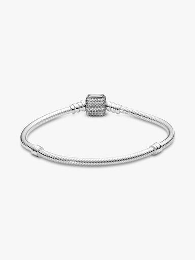 Pulsera Pandora Moments cadena de serpiente con broche de pavé centelleante