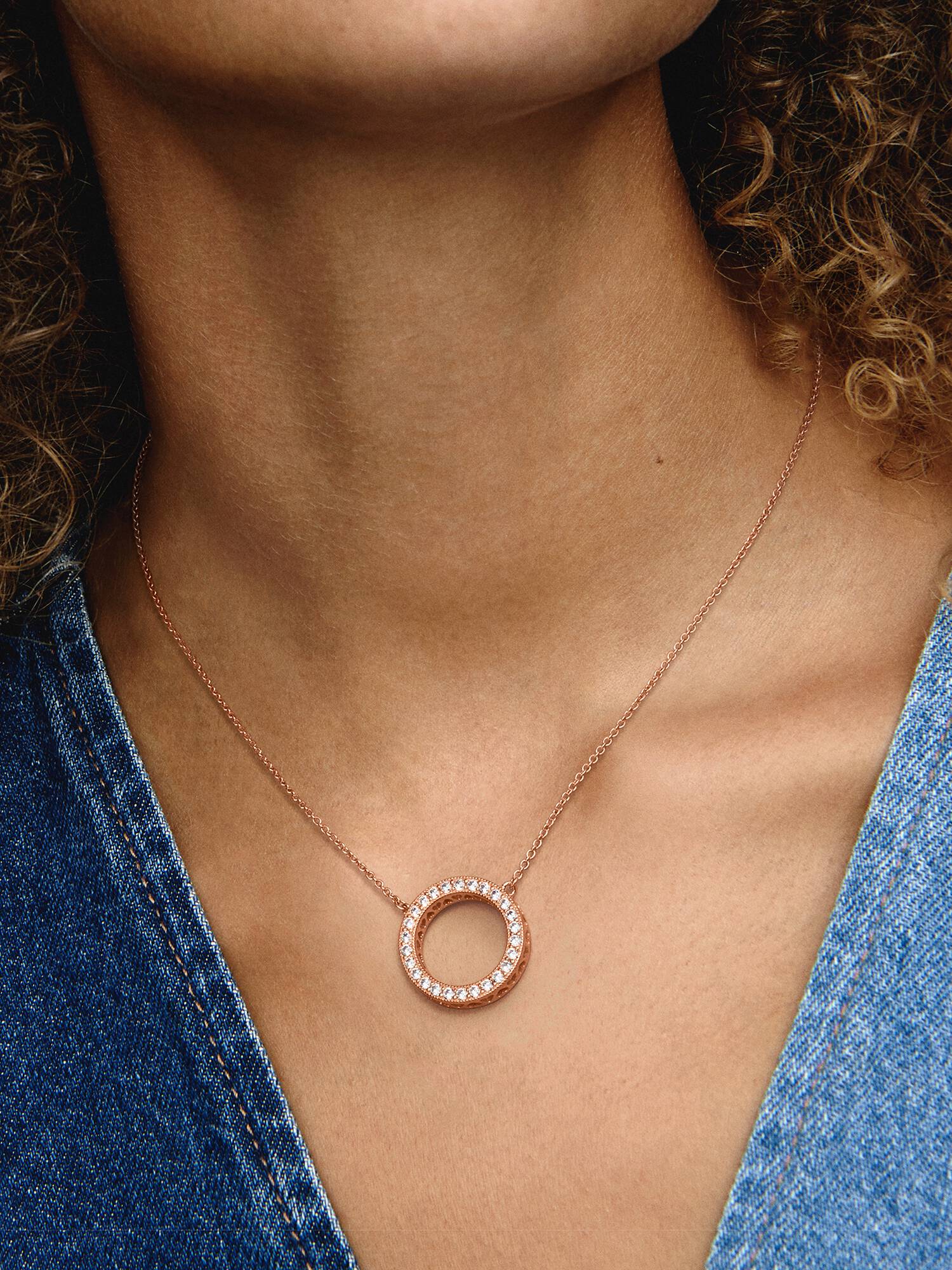 Collar Círculo de brillo
