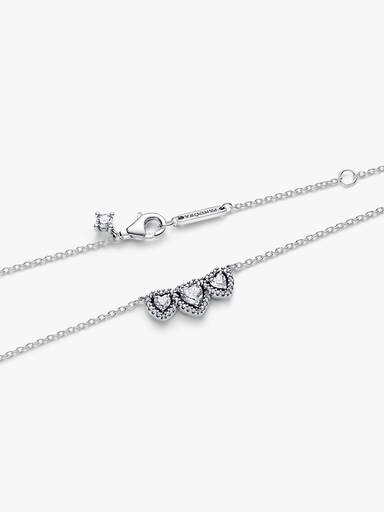 Collar collier trilogía de corazones con halo