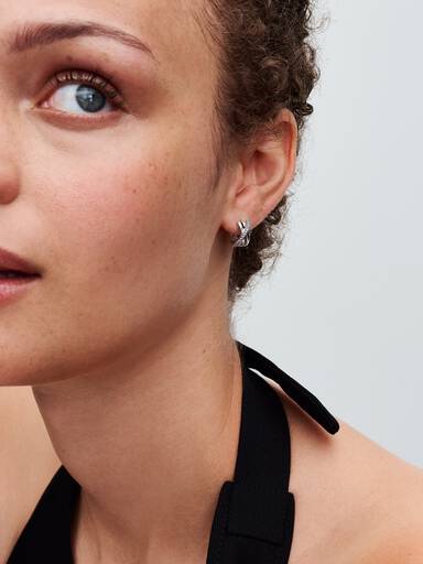 Aretes de aro Pavé Cruzado