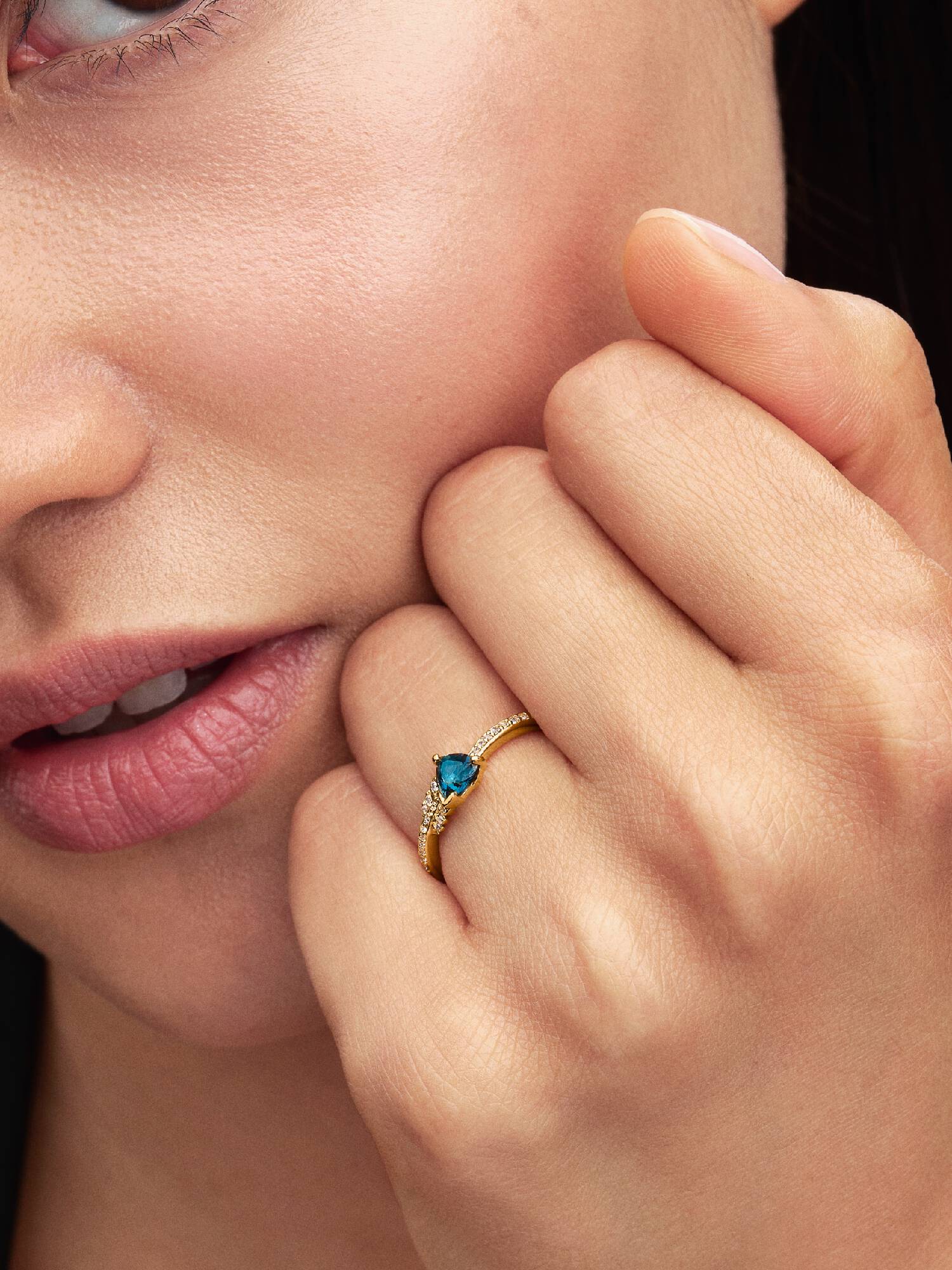 Anillo Flecha de Merida de Disney