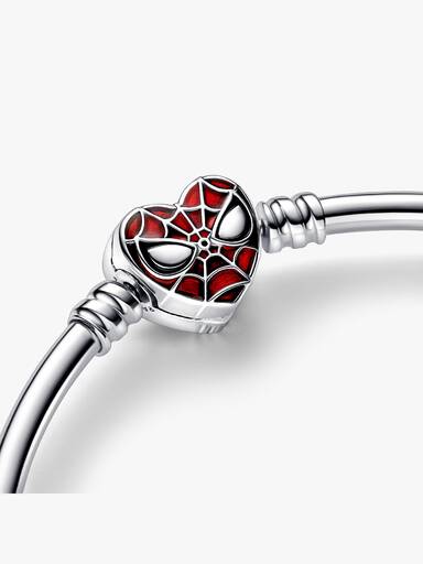 Brazalete rígido Pandora Moments con broche de máscara de Spiderman de Marvel