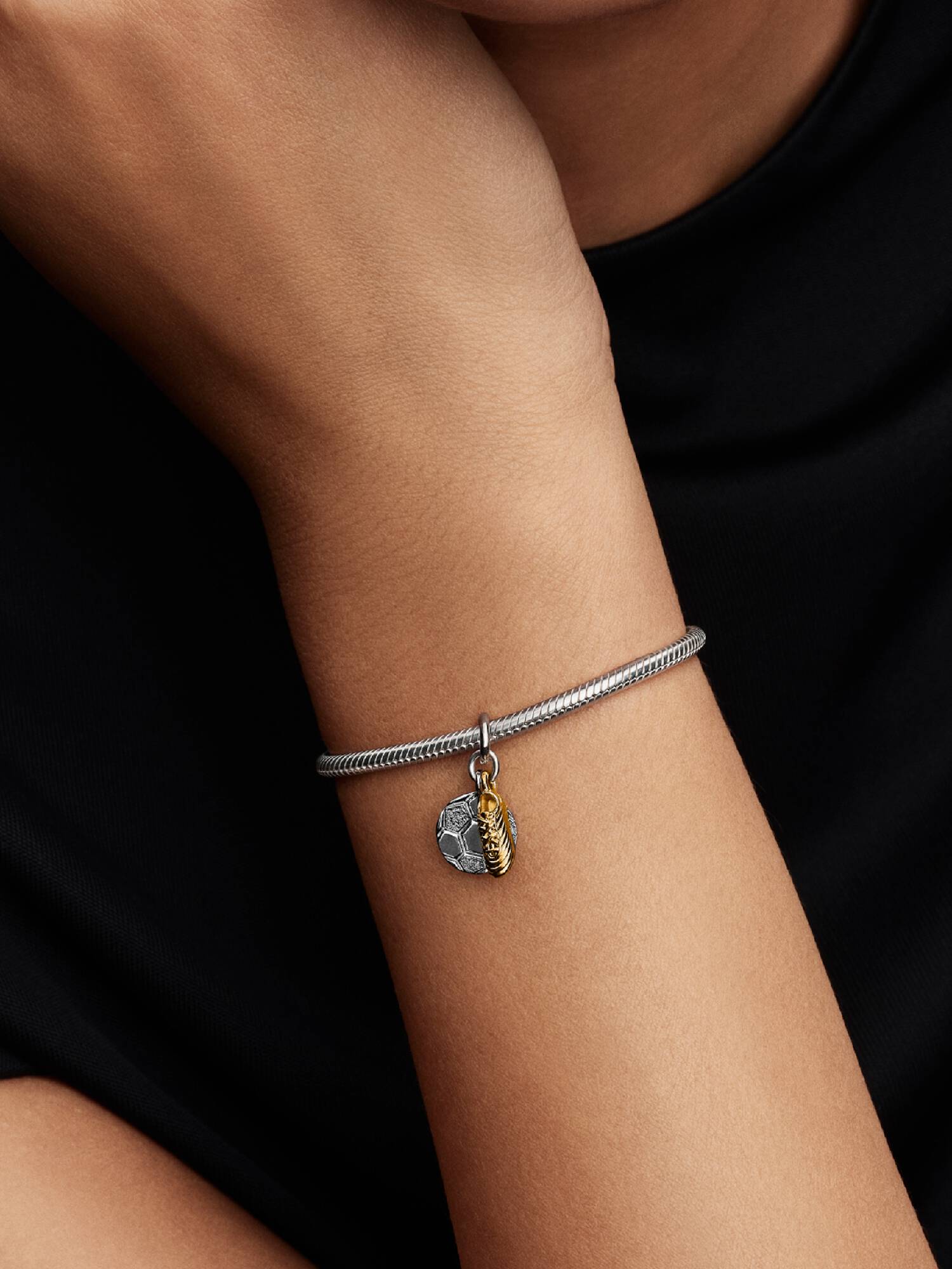 Charm colgante doble tenis de fútbol