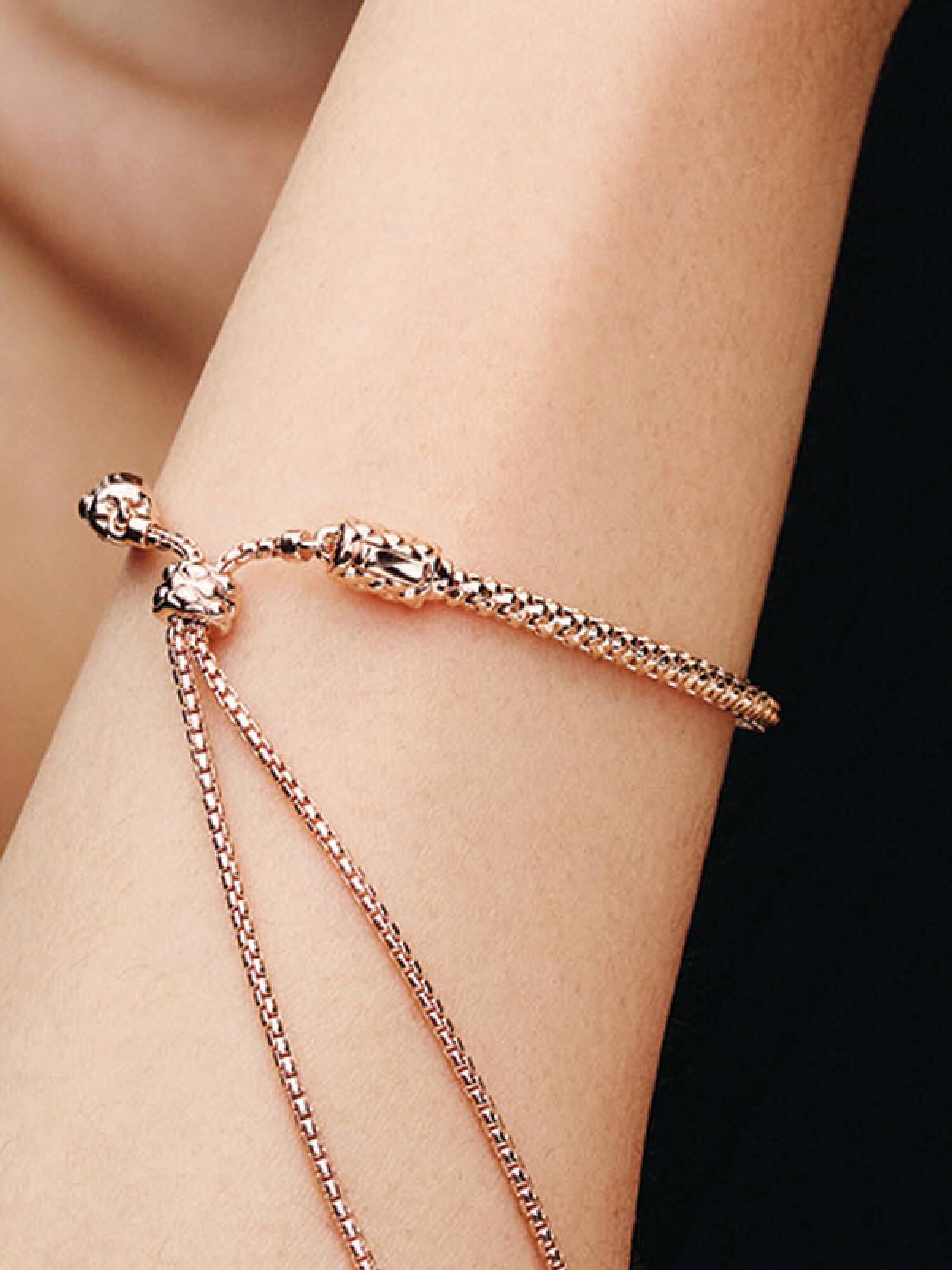 Brazalete Deslizante Cadena con Tachuelas