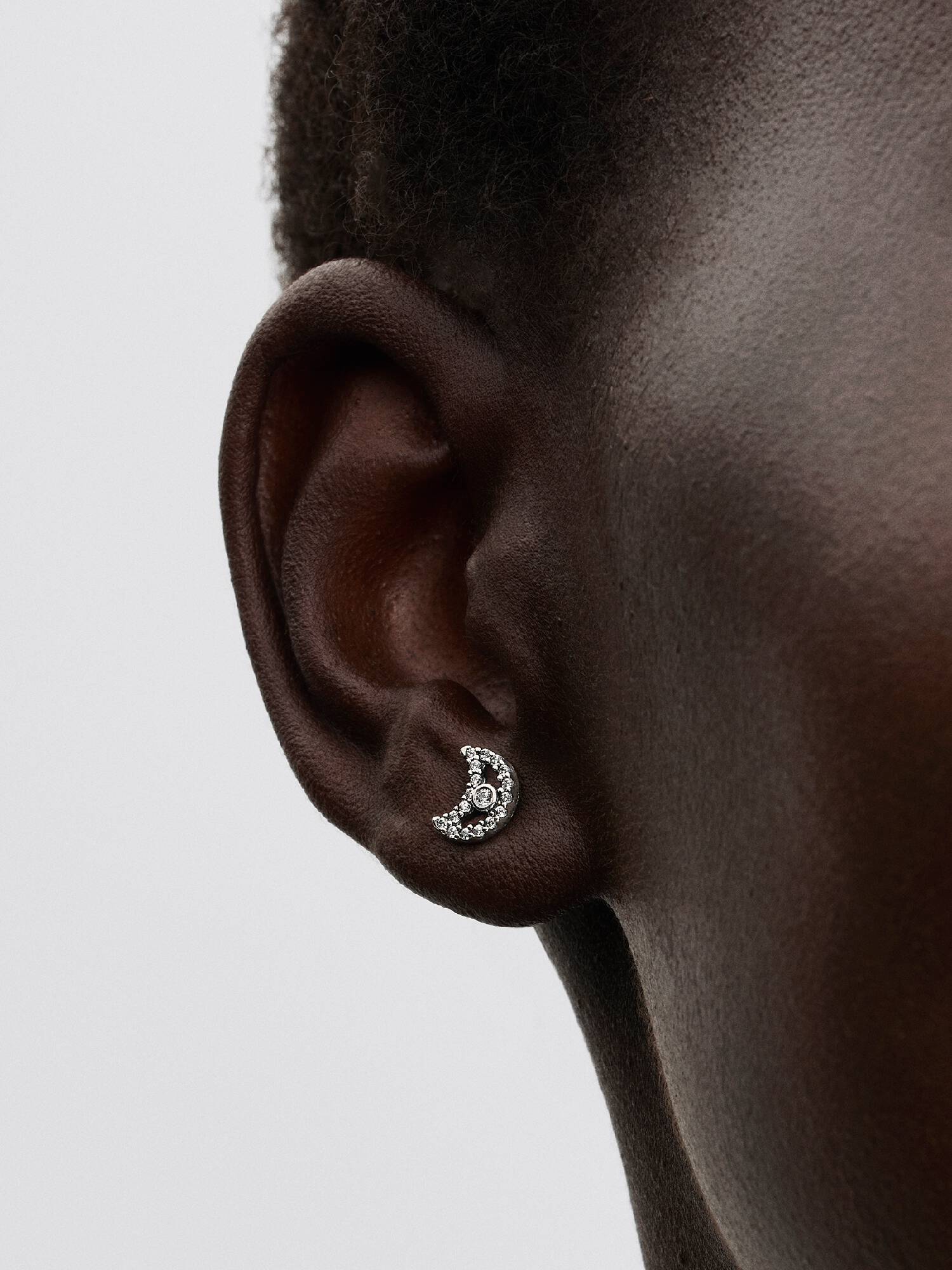 Aretes de botón Moño reluciente